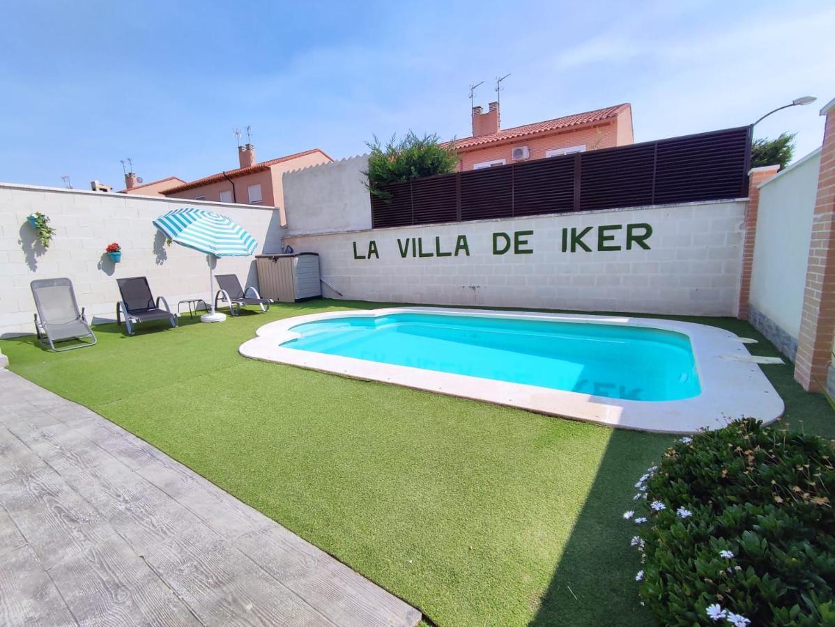 "La Villa De Iker" Con Chimenea, Barbacoa Y A 10 Mint De "Puy Du Fou" Argés Exterior foto